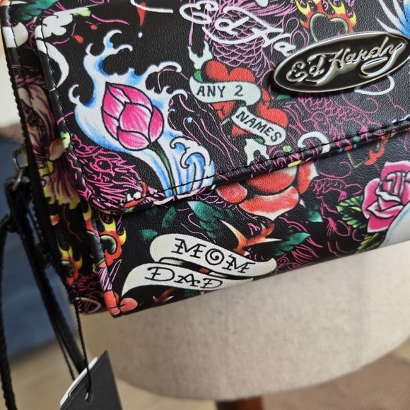 Ed Hardy Women's Crossbody Wallet Purse Wristlet Adjustable Strap Tattoo Y2k - Picture 6 of 9
